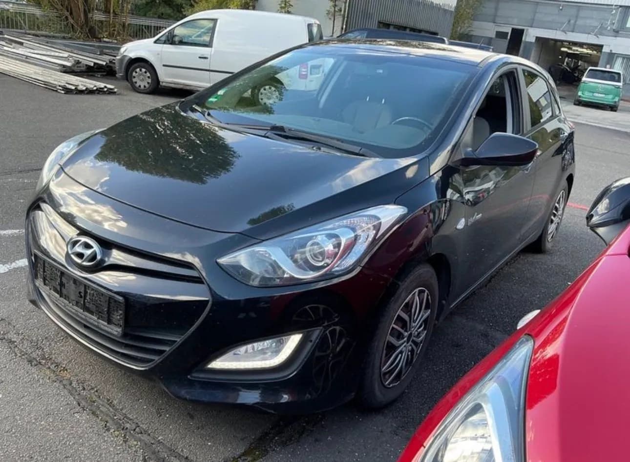 Hyundai i30, черен, поглед отпред